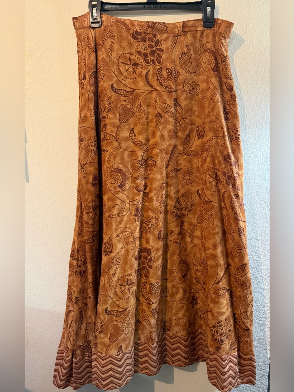 Vintage Women's Brown Floral Maxi Skirt - Boho Print